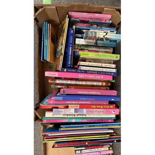 12 - QUANTITY OF CHILDREN BOOKS