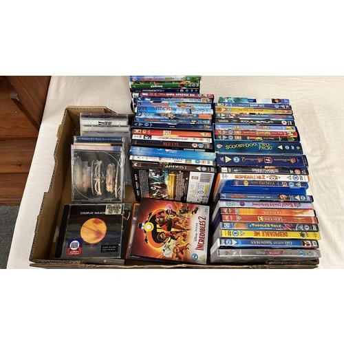 16 - QUANTITY OF MIXED MOVIE DVDS