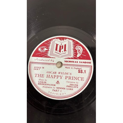 494 - Vintage ' the happy prince' - with a 78 record see all pictures