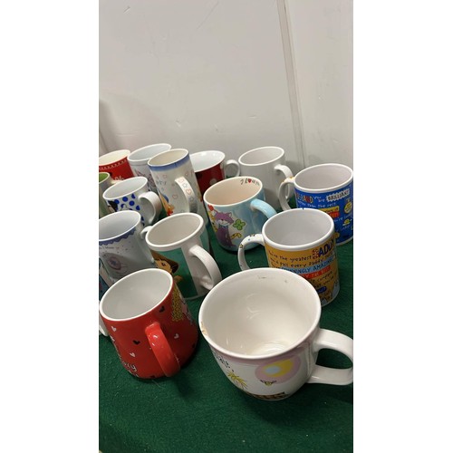 182 - Large quantity of decorative cups