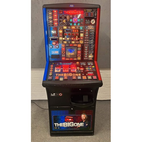 212 - Deal or no deal arcade machine - working