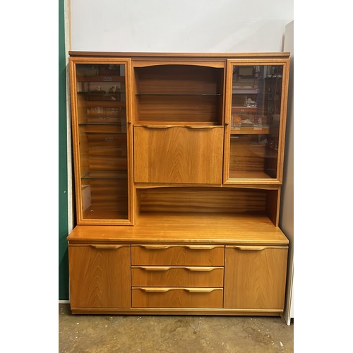 209 - Teak unit