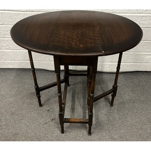 292 - SMALL WOODEN ROUND DROP LEAF TABLE