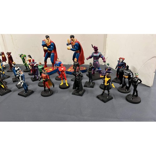 265 - Marvel figures