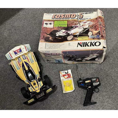 261 - NIKKO cosmo-5 remote car