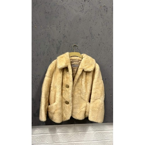 215 - Fur coat