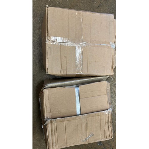 440 - 2 boxes of 1000 disposable aprons