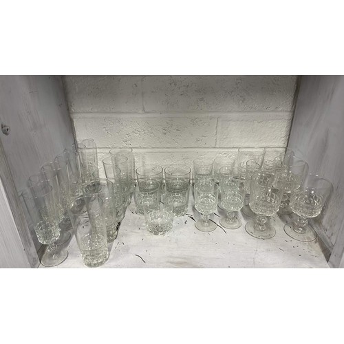 414 - Glassware sets