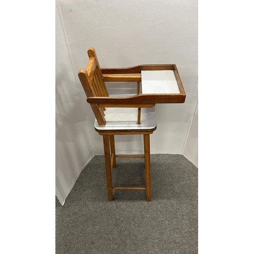 175 - SMALL HIGH CHAIR