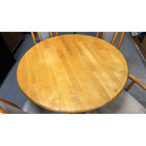 346 - ROUND TABLE AND FOUR CHAIRS