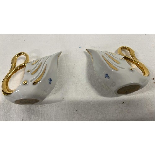 150 - LIMOGES / SWAROUSKI FIGURE SWANS