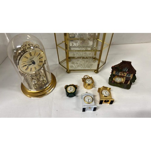 124 - MINIATURE CLOCKS AND CASE