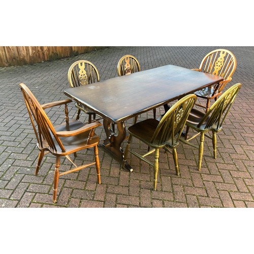 485 - OAK TABLE AND SIX CHAIRS