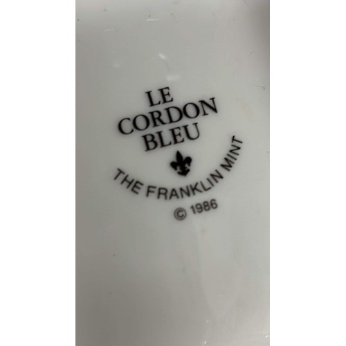 60 - SIX 1986 THE FRANKLIN MINT LE CORDON BLEU MOULDS