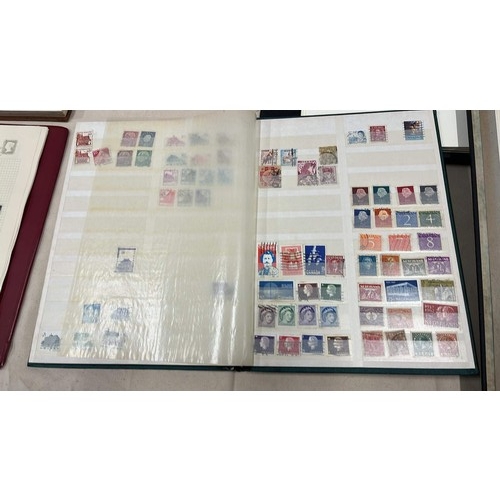 40 - STAMP COLLECTION IN STOCK BOOKS SEE ALL PICTURES