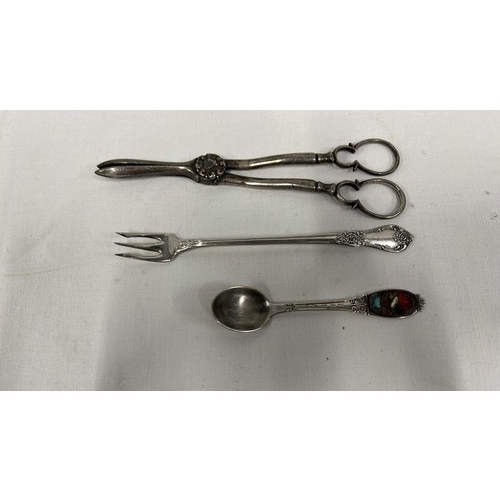 356 - GRAPE SCISSORS PLUS FORK AND SPOON