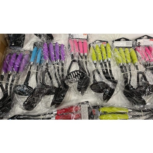 343 - box of 12 - set of 4 coloured utensils