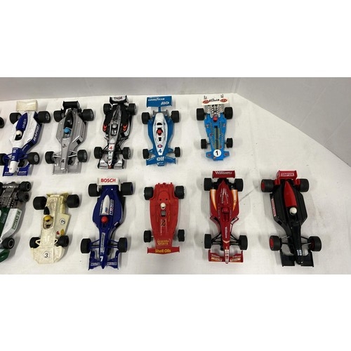 465 - SCALEXTRIC RACING CARS