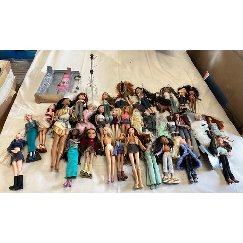 999 - QTY OF MIXED JOINTED DOLLS BRATTS AND OTHER