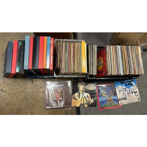 228 - Mixed music and artist LPs