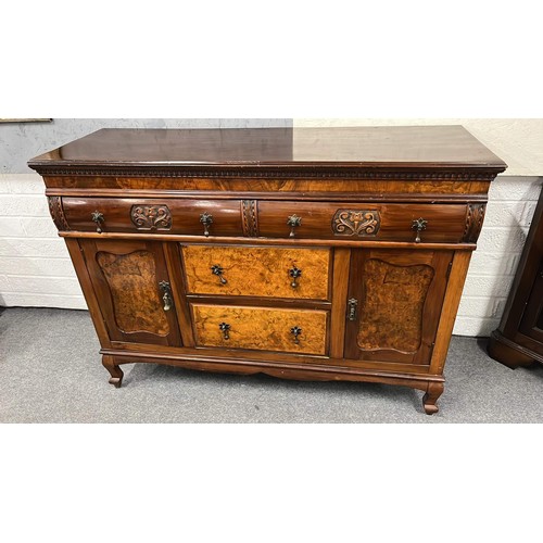 33 - EDWARDIAN WALNUT SIDEBOARD WITH BURR PANELS