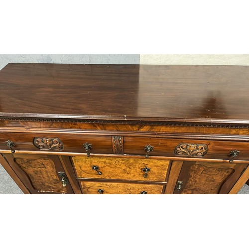 33 - EDWARDIAN WALNUT SIDEBOARD WITH BURR PANELS