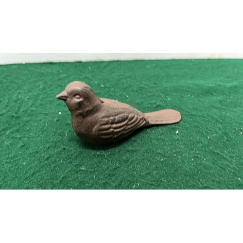 15 - CAST METAL BIRD