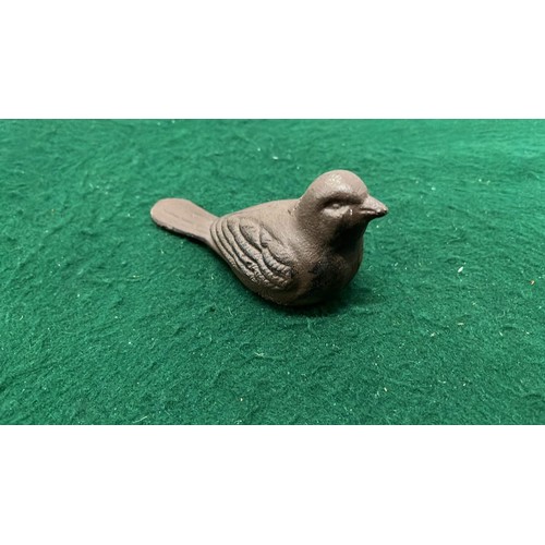 15 - CAST METAL BIRD