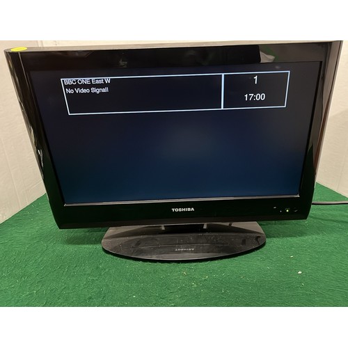 83 - TOSHIBA LCD COLOUR TV