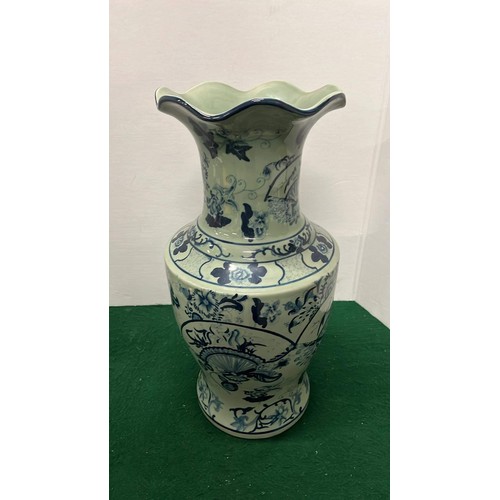 75 - 18 INCH TALL ORIENTAL VASE