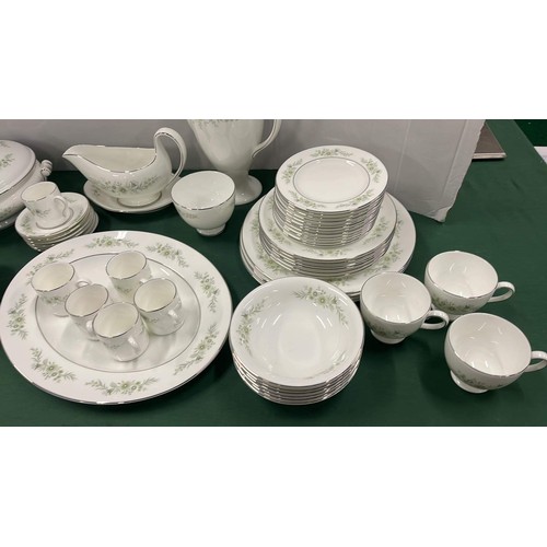 165 - 61 Pc wedgwood Westbury table ware