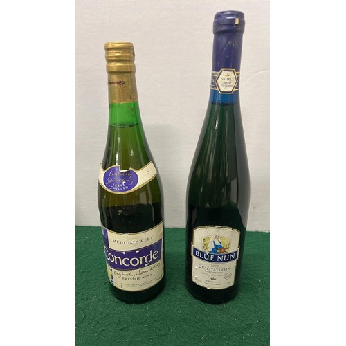 101 - GERMAN 2002 BLUE NUN AND CONCORDE MEDIUM SWEET