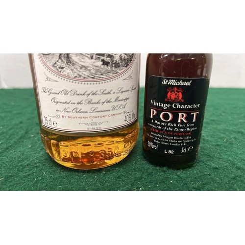 95 - SOUTHERN COMFORT AND PORT