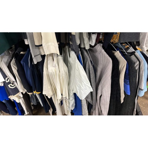 160 - VERY LARGE QUANTITY OF GENTS GOOD GRADE CLOTHES SEE ALL PICTURES