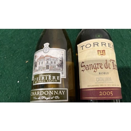 155 - TORRES 2005 AND A CHARDONNAY SMALL BOTTLES