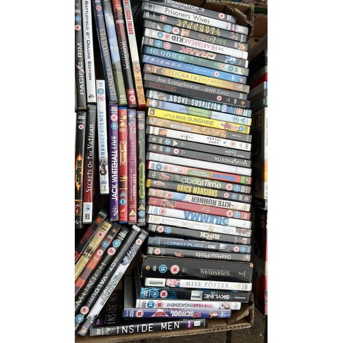 563 - COLLECTION OF MIXED MOVIE DVDS