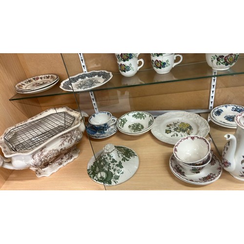 650 - LARGE COLLECTION OF MASONS CHINA WARE, SPARES AND REPAIRS. SEE ALL PICTURES