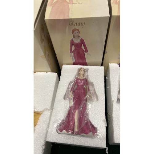 647 - 5 BOXED LEONARDO CHINA FASHION FIGURES. SEE ALL PICTURES