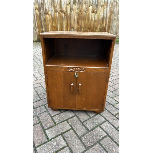 635 - BEDSIDE 2 DOOR CABINET