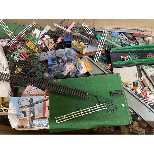 8 - LARGE BOX OF MIXED MODEL RAILWAY ITEMS PLAYWORN