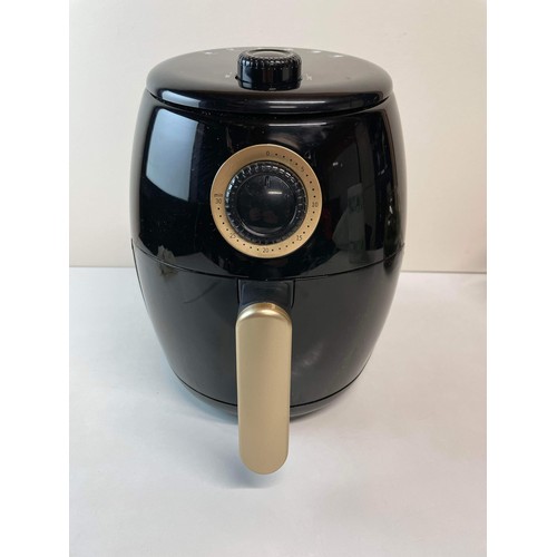 101 - VONSHEF AIR FRYER