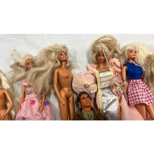 144 - 9 X BARBIE DOLLS AND KEN FROM THE SIXTYS BY MATTEL