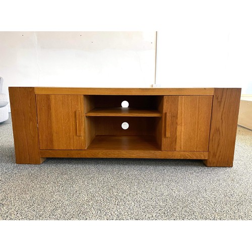 264 - LOW SOLID OAK UNIT