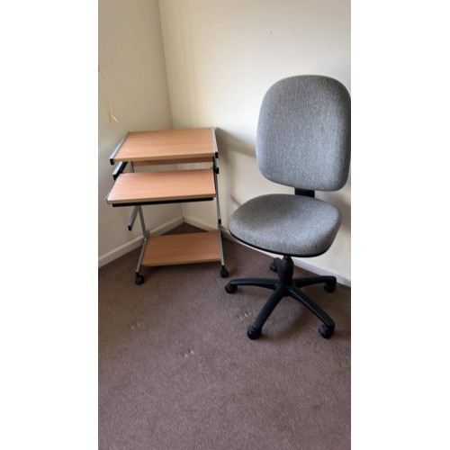 369 - SMALL PC DESK AND GREY OFFICE CHAIR