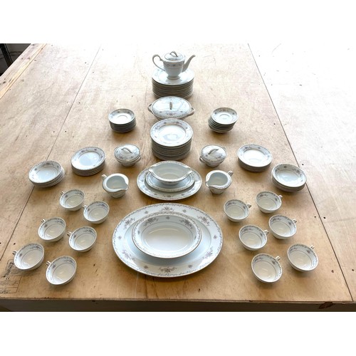 345 - 83 Pc NORITAKE CHINA LARGE TABLE WARE DINNER SET / JAPAN 6305 BARTON