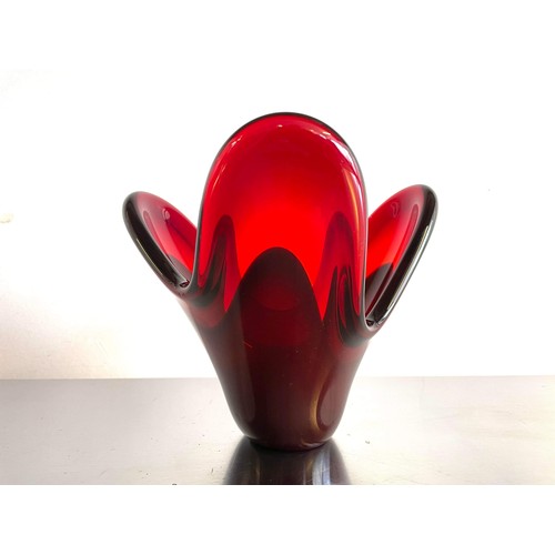 305 - HEAVY RED GLASS DISH