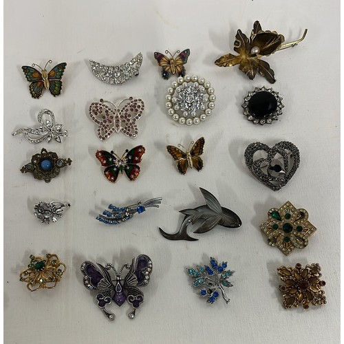 343 - 20 X MIXED BROOCHES