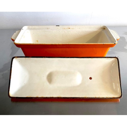 502 - ORANGE CAST METAL CASSEROLE COOK POT