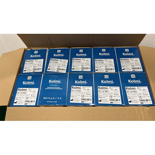 650 - 10 X BOXES OF 50 FACE MASKES