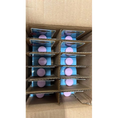 644 - 36 BOTTLES OF PEPPA PIG 50 ml HAND GEL